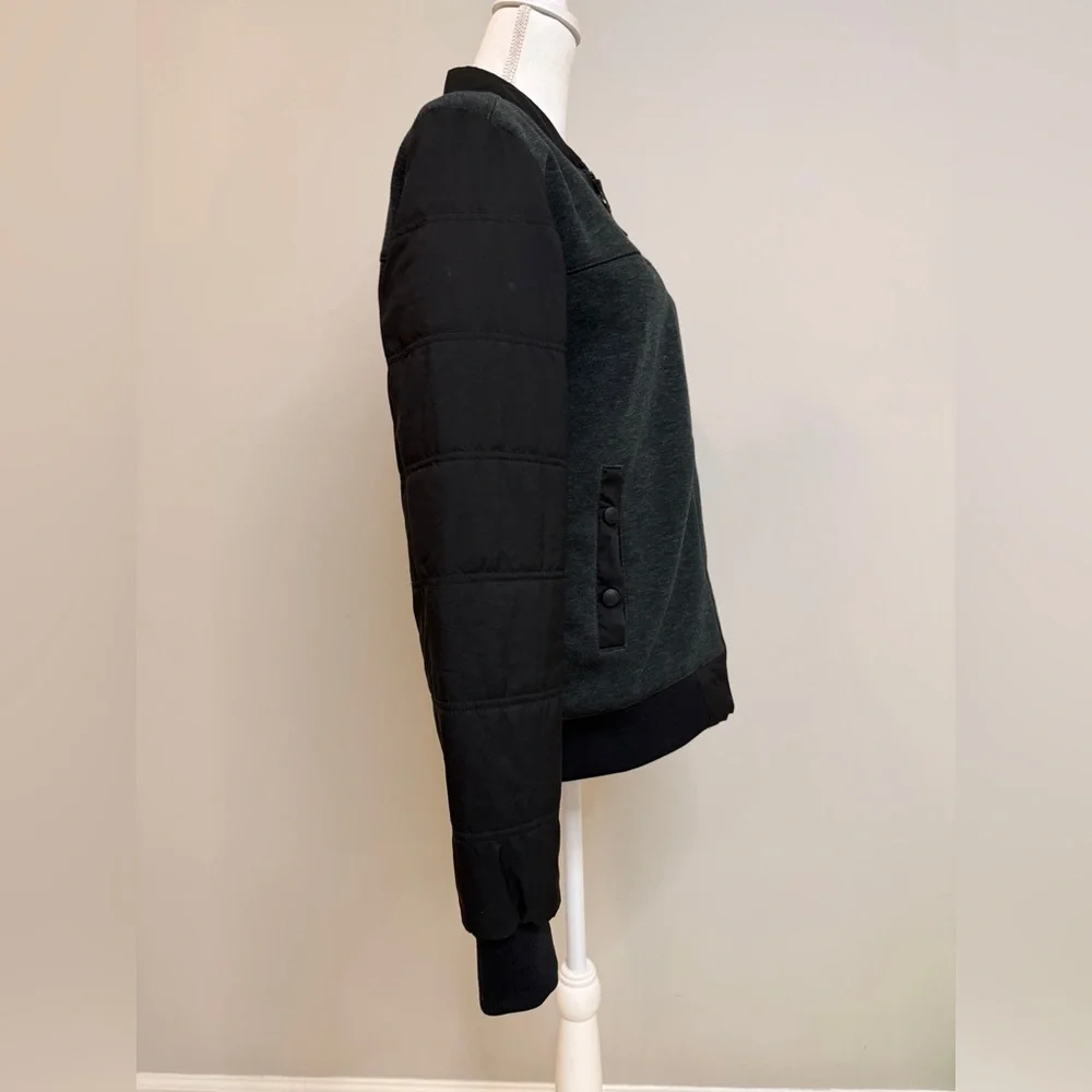 The North Face bomber full zip jacket S men’s‎